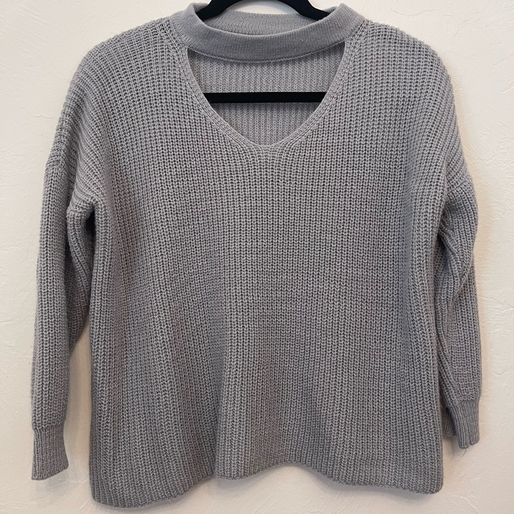 Womens grey cropped knit sweater sz S